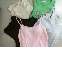 Set of 5 women's tops in different colors