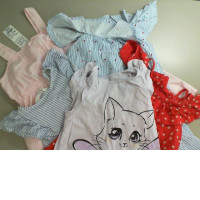Set of 5 children's dresses in different colors