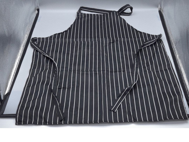 Black apron with white stripes Black apron with white stripes