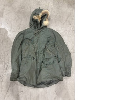 Men's warm jacket with a hood