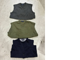 set of three vests