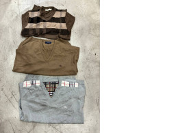 Set of three wide-collar sweaters