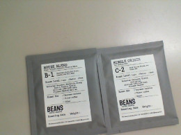 A set of 2 bags of House Blend and Single Origin coffee A set of 2 bags of House Blend and Single Origin coffee